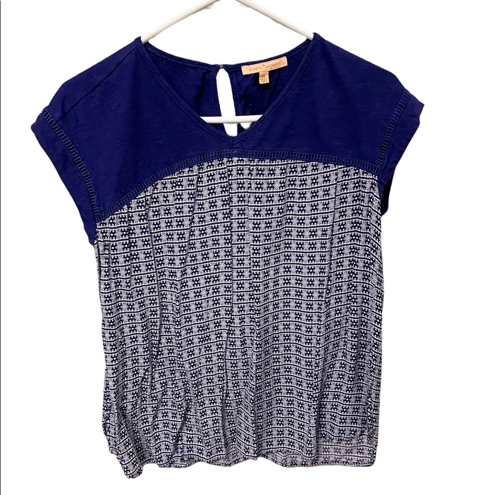 Gibson Latimer Navy Blue Top with Button on back